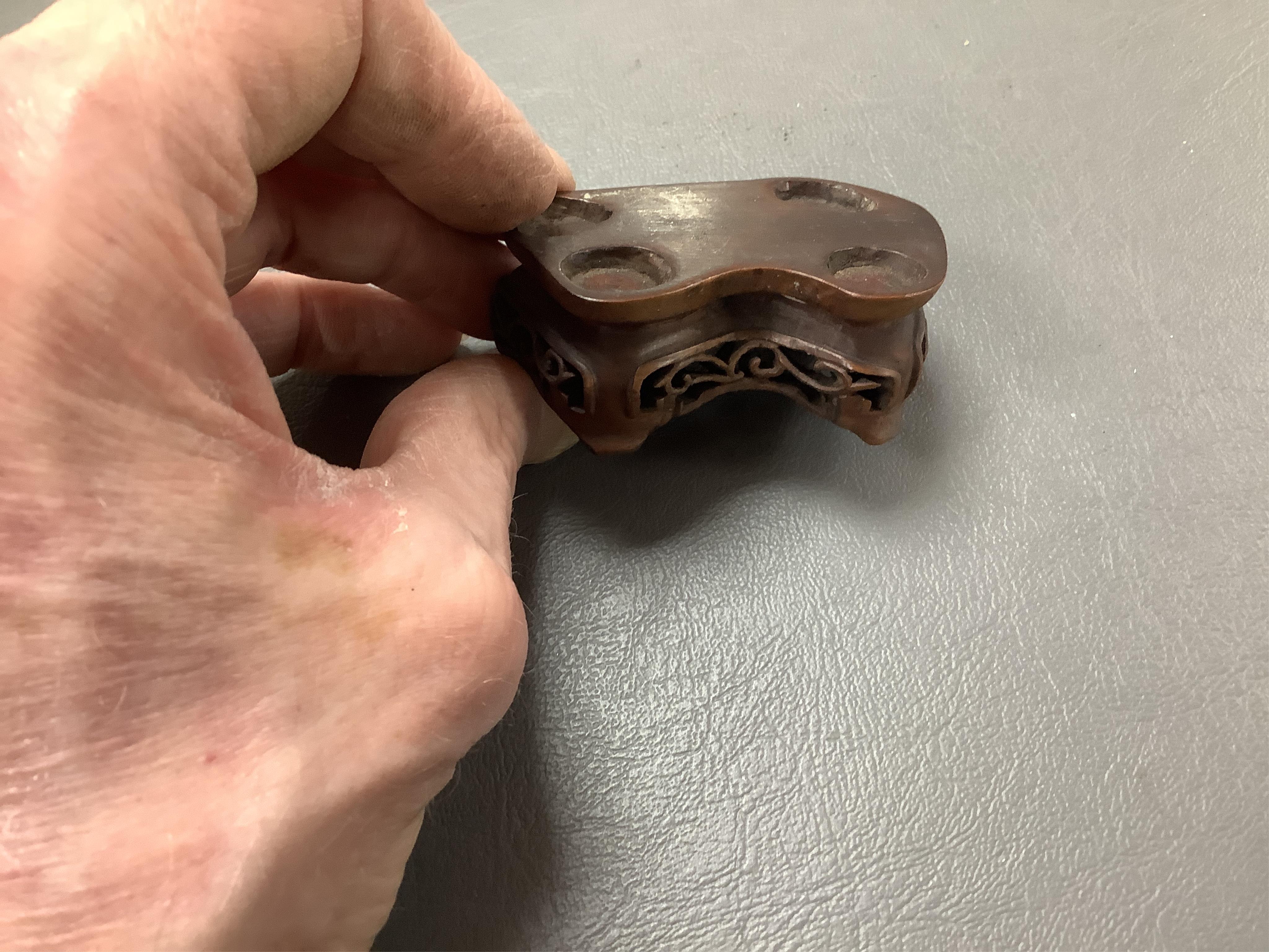 An 18th/19th century Chinese tea bowl and saucer, a punch bowl, two tea bowls and a Paris porcelain vase, largest 31cm